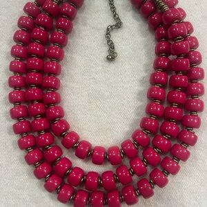 Chic Fuchsia Beaded Necklace